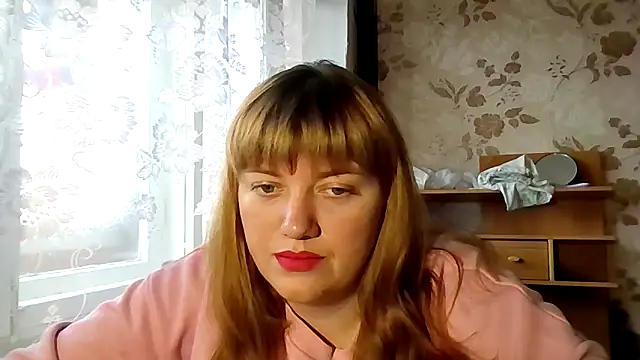 Snapshot of swett_girll chatting on 12-15-25, 11:25 swett girll online show from 12-15-25, 11:25