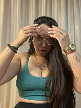 Snapshot of Soy_maiaa4 chatting on 02-08-26, 03:43 Soy maiaa4 online show from 02-08-26, 03:43