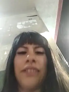 charlotteclover online show from 04-22-26, 04:37