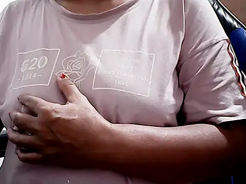 Snapshot of ChaChaMoreno_Palangga chatting on 01-07-26, 03:03 ChaChaMoreno Palangga online show from 01-07-26, 03:03