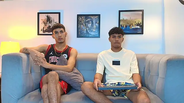 DIAMOND BLACKS online show from 02-08-26, 07:23