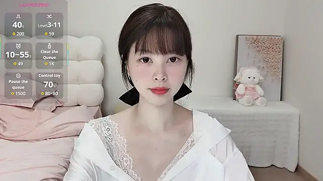 Snapshot of Anna-2005 chatting on 07-15-26, 05:12 Anna-2005 online show from 07-15-26, 05:12