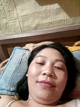 Snapshot of Happy_sexyx chatting on 12-16-25, 10:59 Happy sexyx online show from 12-16-25, 10:59