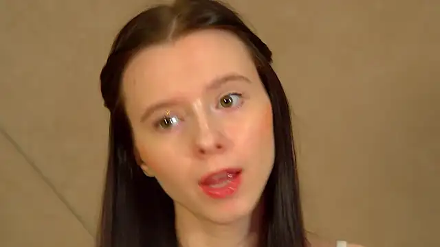 ArinaKubrick online show from 04-14-26, 04:35