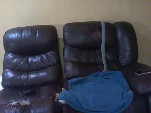 Caramel-goddess18 online show from 04-11-26, 05:56