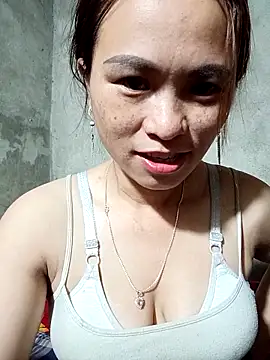 ngaytho004 online show from 03-18-26, 11:41