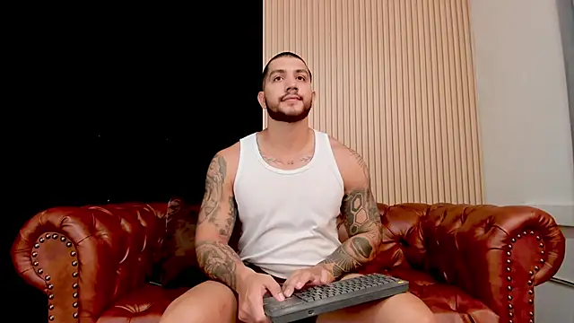 KyleNorth  online show from 04-07-26, 12:05