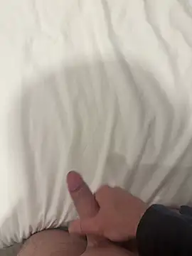 Manu1983el01 online show from 03-12-26, 05:19