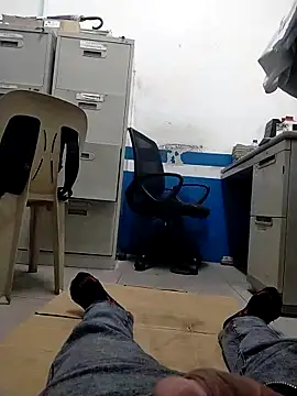 Snapshot of Mega3928 chatting on 12-16-25, 05:29 Mega3928 online show from 12-16-25, 05:29