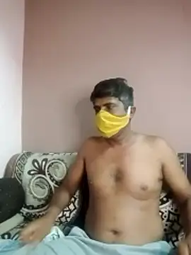 Snapshot of CHOUDHARY1985 chatting on 05-18-26, 07:20 CHOUDHARY1985 online show from 05-18-26, 07:20
