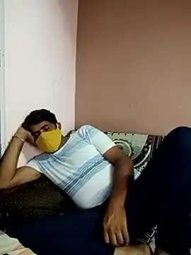 Snapshot of CHOUDHARY1985 chatting on 06-17-26, 06:09 CHOUDHARY1985 online show from 06-17-26, 06:09