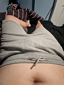 Snapshot of fatfreddie___ chatting on 12-13-25, 10:26 fatfreddie online show from 12-13-25, 10:26