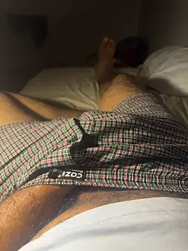 Night outcam online show from 04-03-26, 09:13