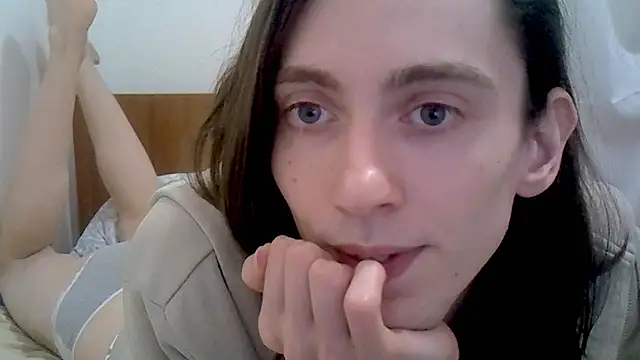 Snapshot of melody_gepards chatting on 01-14-26, 05:24 melody gepards online show from 01-14-26, 05:24