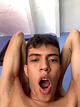 Juan Gomezz26 online show from 01-06-26, 07:39