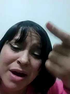 Snapshot of Bluesky-668 chatting on 12-17-25, 03:23 Bluesky-668 online show from 12-17-25, 03:23