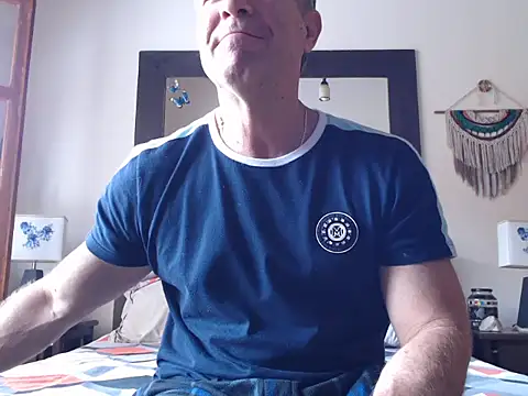 Snapshot of TommyLopez chatting on 02-15-26, 03:42 TommyLopez online show from 02-15-26, 03:42