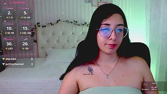 emmalove doll online show from 02-25-26, 01:15