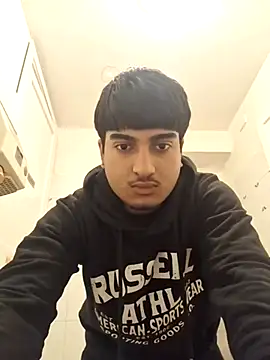 Snapshot of Anndrea8182 chatting on 01-17-26, 04:00 Anndrea8182 online show from 01-17-26, 04:00