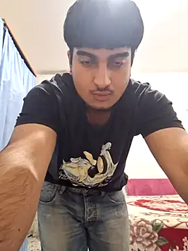 Snapshot of Anndrea8182 chatting on 01-18-26, 09:51 Anndrea8182 online show from 01-18-26, 09:51