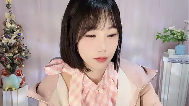 Pinkgirl520 online show from 01-06-26, 02:10