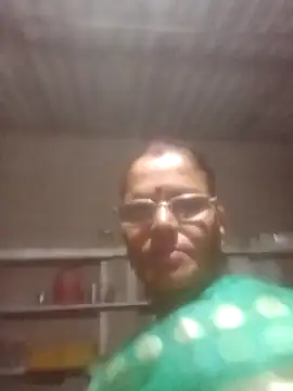 Pinki rajak online show from 04-18-26, 04:22