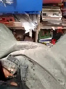 Snapshot of mohit08desi chatting on 12-16-25, 06:51 mohit08desi online show from 12-16-25, 06:51