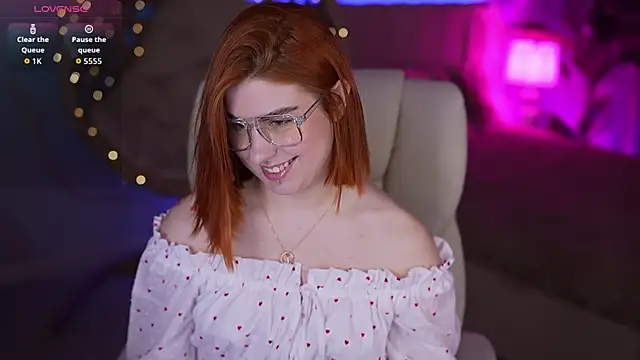 GingerPinky online show from 03-24-26, 02:11