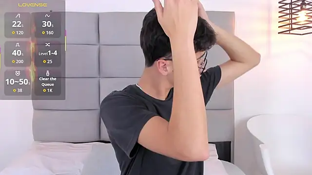 JoshClaarktt online show from 02-13-26, 03:57