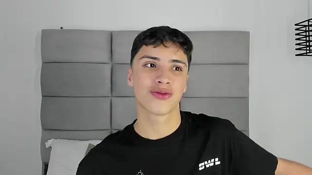 JoshClaarktt online show from 07-08-26, 04:06