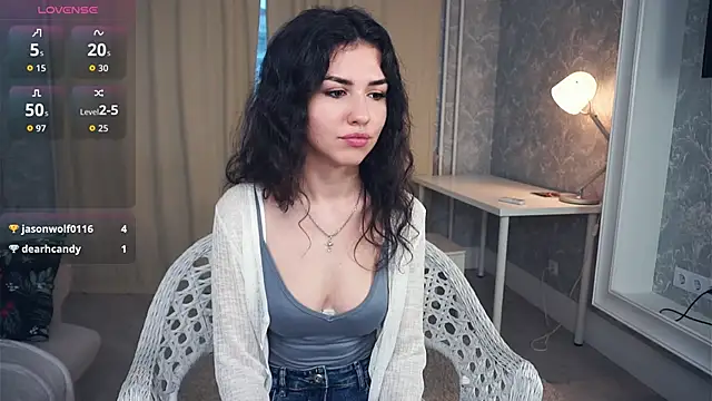 Snapshot of OdetteWitschi chatting on 12-22-25, 07:16 OdetteWitschi online show from 12-22-25, 07:16