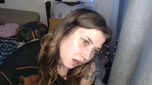 AlienforTwenty online show from 04-01-26, 01:41