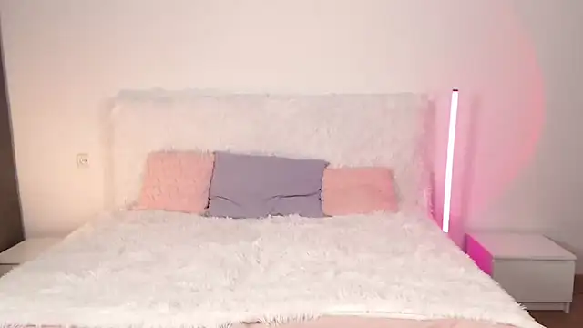 LiaBright online show from 01-06-26, 08:34