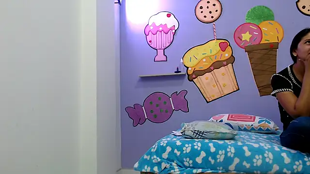 Snapshot of NOVAHOT98 chatting on 12-14-25, 07:51 NOVAHOT98 online show from 12-14-25, 07:51