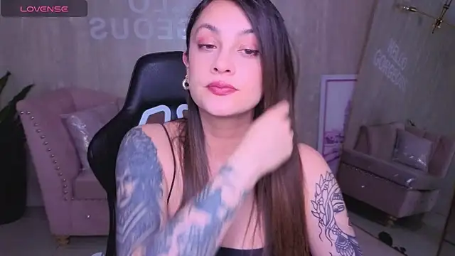 Aria95 a online show from 04-21-26, 08:12