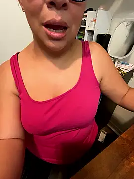 Snapshot of BettyWhispers chatting on 01-09-26, 04:59 BettyWhispers online show from 01-09-26, 04:59