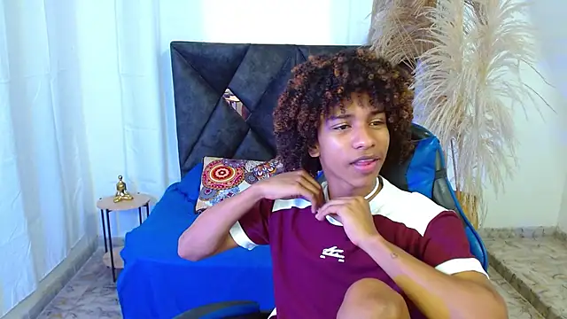 angelll18  online show from 04-18-26, 08:20