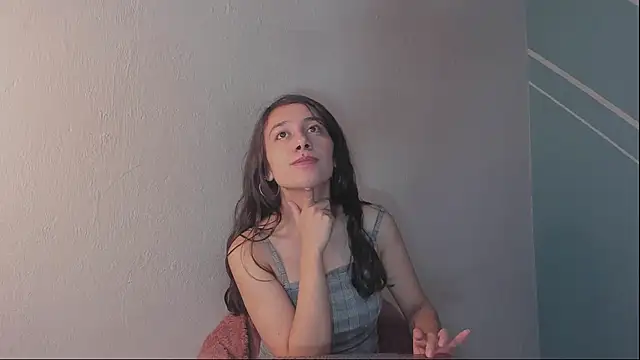 Lucy-Bluesea online show from 02-10-26, 12:59