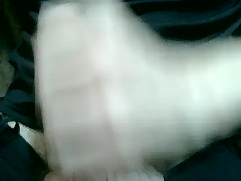 Snapshot of Thickpaper chatting on 12-14-25, 09:25 Thickpaper online show from 12-14-25, 09:25