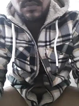 Snapshot of susuadult chatting on 12-21-25, 02:24 susuadult online show from 12-21-25, 02:24