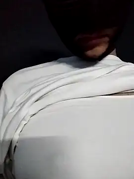 Snapshot of smita_telugu chatting on 12-15-25, 06:39 smita telugu online show from 12-15-25, 06:39