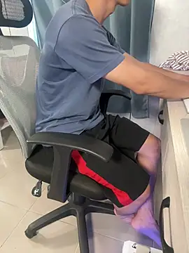 Snapshot of jason5858 chatting on 01-17-26, 04:28 jason5858 online show from 01-17-26, 04:28