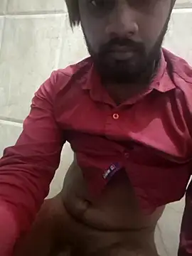 Snapshot of suhxil79 chatting on 12-13-25, 08:36 suhxil79 online show from 12-13-25, 08:36