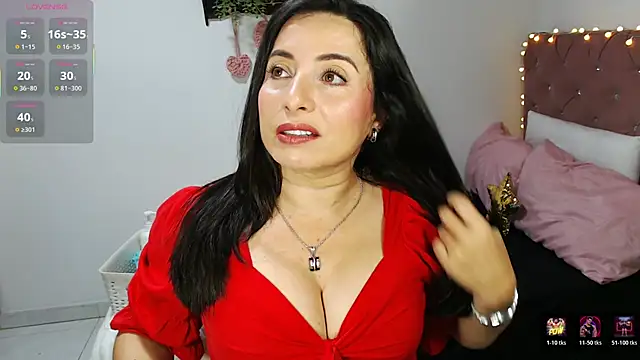Snapshot of Karlinlive chatting on 04-24-26, 05:37 Karlinlive online show from 04-24-26, 05:37