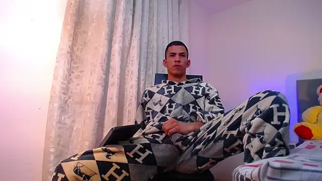 TOMBOYSEXX online show from 03-05-26, 10:44