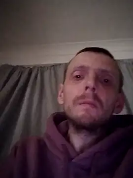 CrookedBunk3527 online show from 12-18-25, 06:25