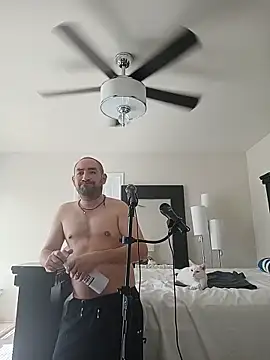 CumDumpPig83 online show from 03-21-26, 07:17