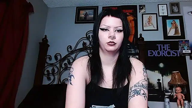 Bettieee Agura online show from 12-18-25, 01:22