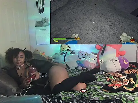 Snapshot of HonneyBunnyXO chatting on 01-12-26, 12:10 HonneyBunnyXO online show from 01-12-26, 12:10