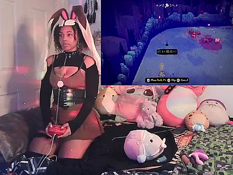 Snapshot of HonneyBunnyXO chatting on 01-15-26, 12:37 HonneyBunnyXO online show from 01-15-26, 12:37